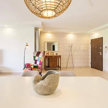 Albufeira-old Town, Luxury & Comfy 2 Bedrooms البوفيرا